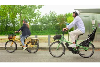 Illustration de 2 cyclistes
