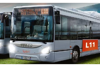 Bus Linéo 11 vu de profil
