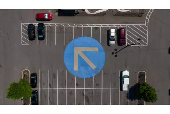 parking entreprise avec des voitures