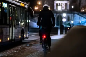 Cycliste de nuit