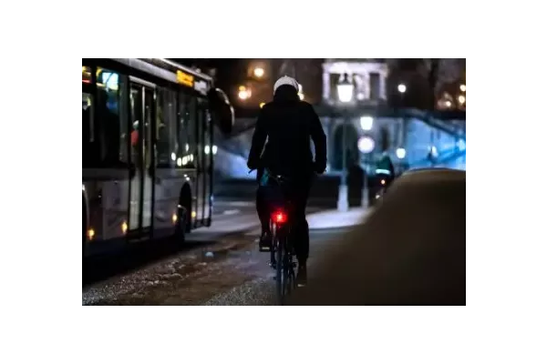Cycliste de nuit