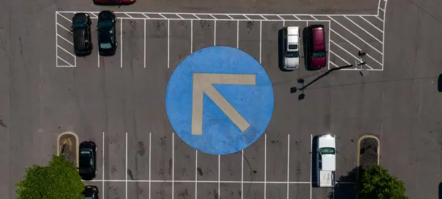 parking entreprise avec des voitures